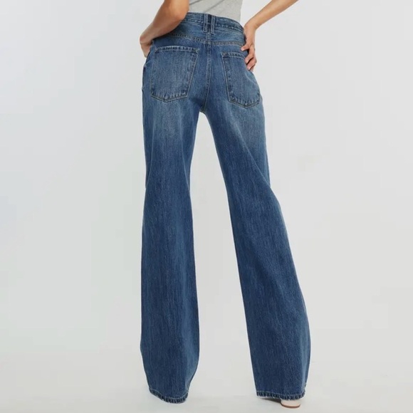 Kancan Ariena Ultra High Rise 90's Flare Jeans Distressed Button Fly NWT - Picture 3 of 8